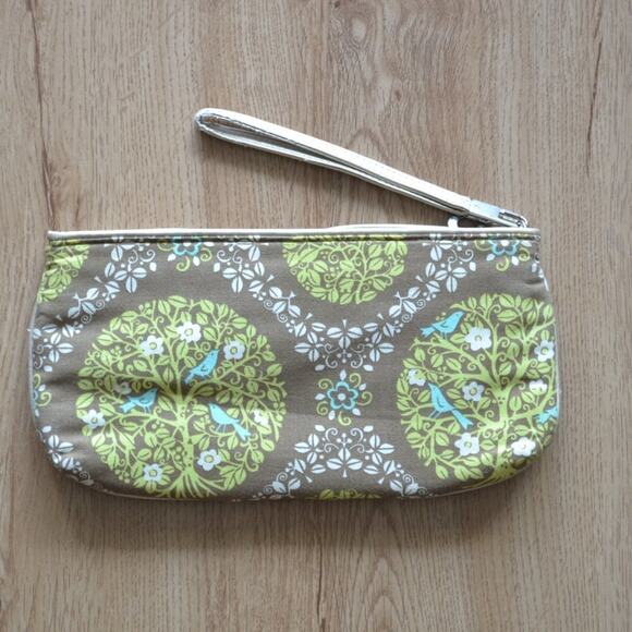 Vera Bradley Wristlet Sittin' in a Tree - Picture 3 of 5